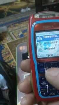 نوكيا ٣٢٢٠ • اصلي • لغة اجنبي