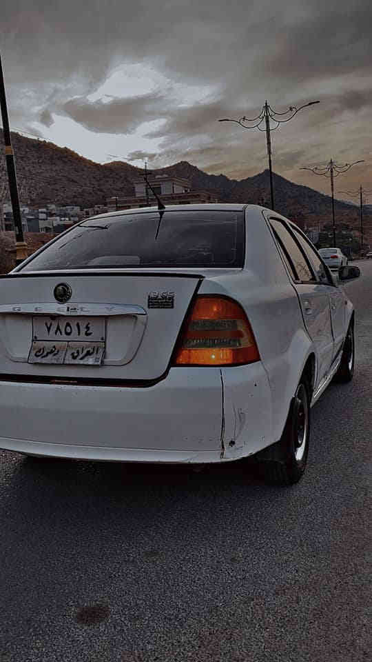 جيلي بو فروتني كير عادي جار جام كاره باي ته بريد قفل مركزي مه كينه جاربستنه كيرومكينه برين قولبين ته حويل خورامه شه رتين بي دعمه وسبخه2تعديل يت تيدا 400هزار خورمه موديل 2009 ره قم ته له فون *********** سعر 43ومه جال دهوك
