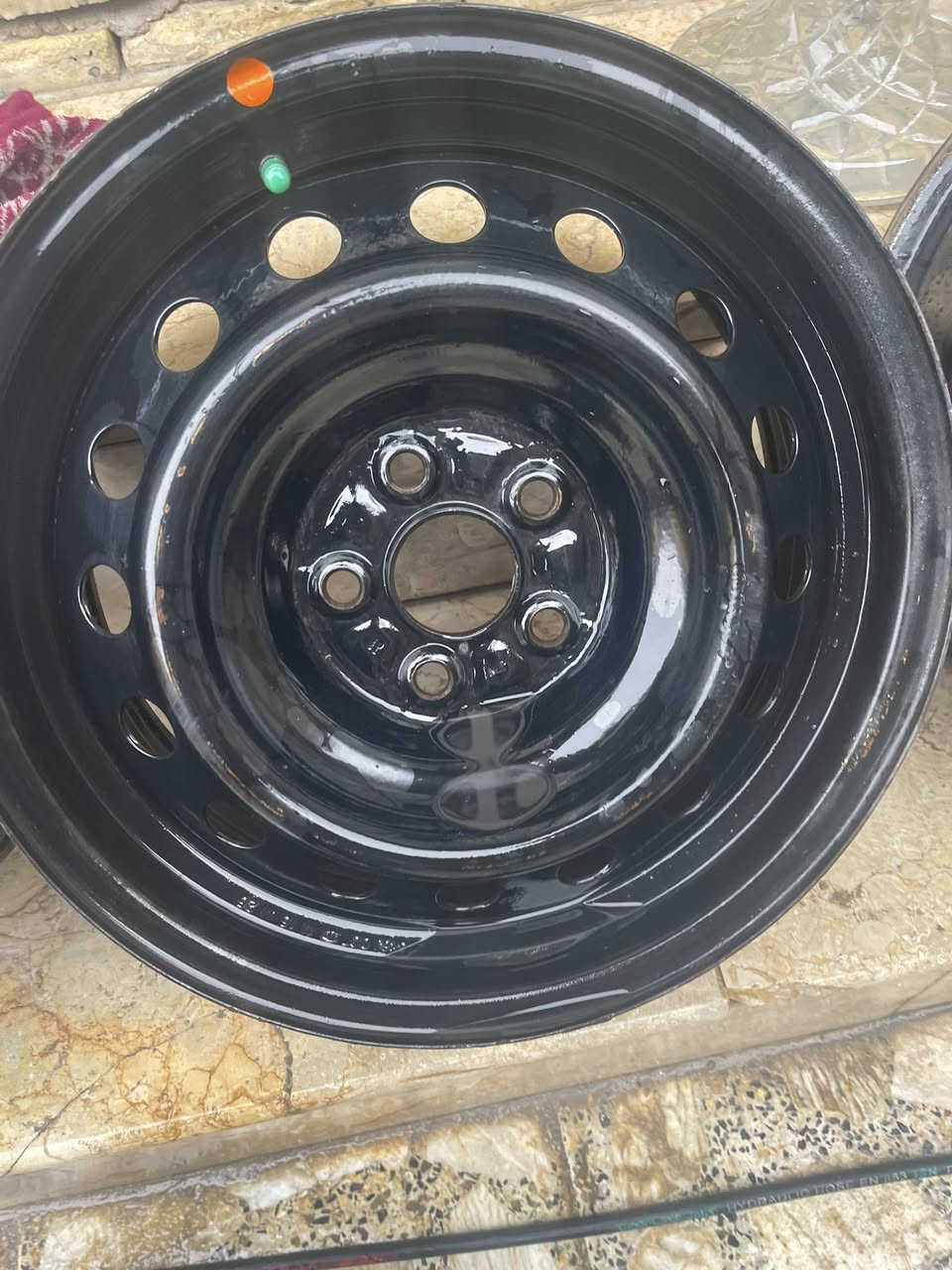 السلام عليكم ويل كوله حجم ١٥ نضاف اصلي وياهن فجوج مال كوله اصليات البيع مكاني الشعب ***********
