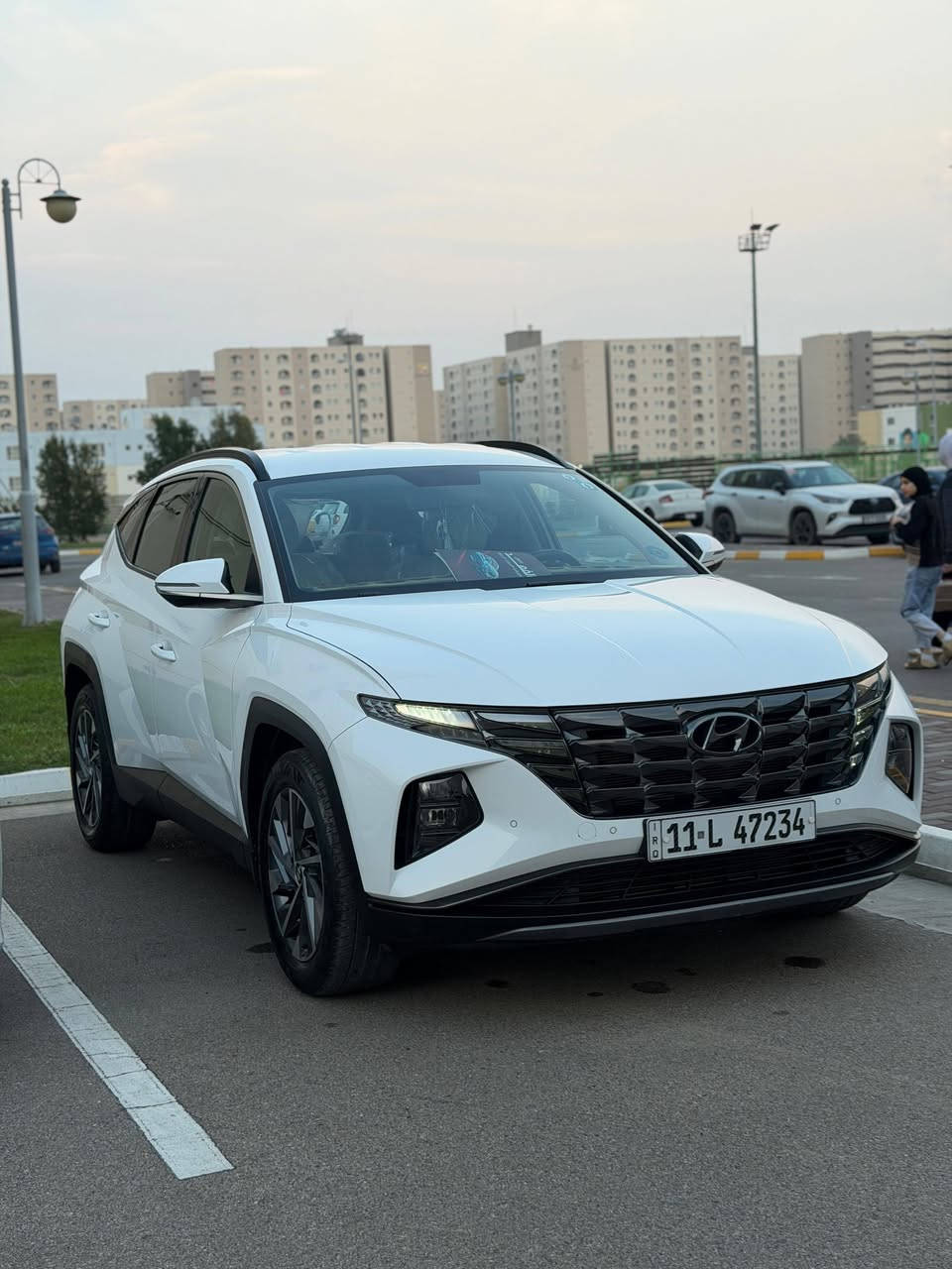 توسان موديل 2024 خليجي

بسعر  213

كفاله عامه كسر زيرو بحالة الوكالة

عداد المسافه 29 ألف 

فول مواصفات

 من عدا البنراما

مواصفات

مكينه 2.0 دوش 

بصمه 

بصمه ابواب

تشغيل عن بعد

شاشه اصليه 

نضام اوتو هولد

اشاير ترحيب 

اشاير ب المري 

اريل نفكيتر

سبير منازل 

داخل ابيض 

مري كهرباء 

بردات خلفيه

هاند بريك بصمه

مقاعد كهرباء 2

 فول تحكم ستيرن 

تبريد قطعتين 

حساس امامي 

حساس خلفي 

كامره دواره 

شاحن موبايل 

وايرلس

بعد بيها  هواي  موصفات 

رقم بغداد الدولي

⭕️العنوان بغداد

الإتصال 

***********
