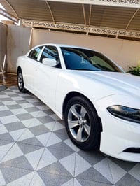 دودج تشارجر SXT • ٢٠١٨ • القائم