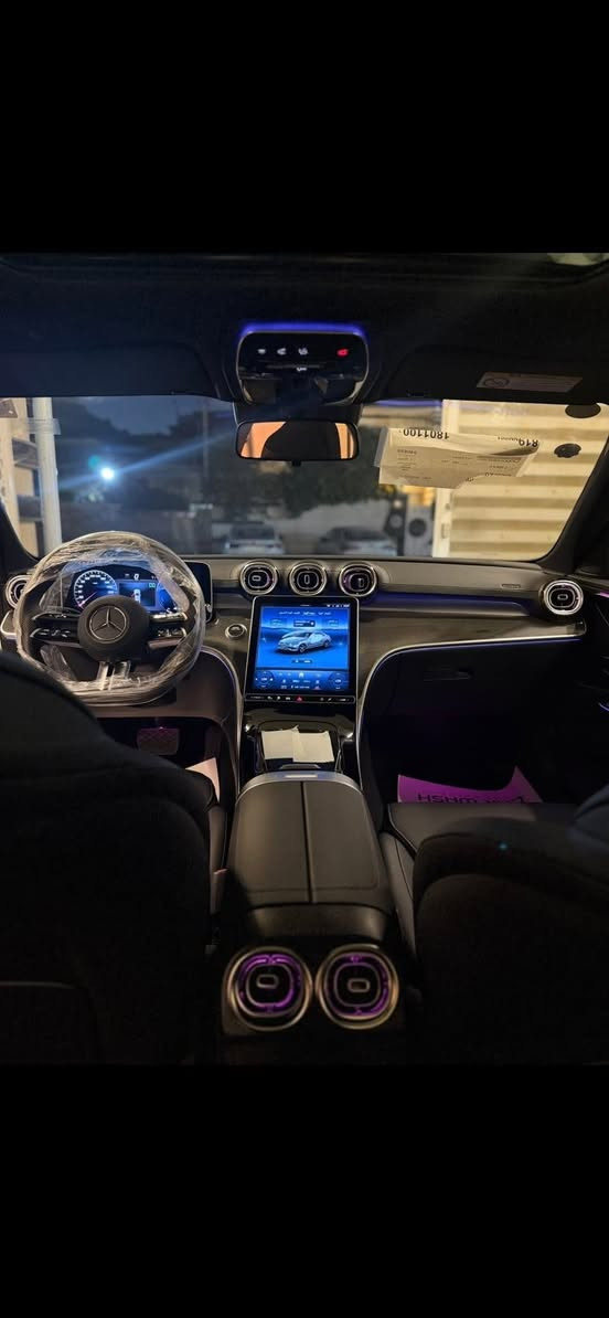 مرسيدس c للبيع  بلك ان
بسم الله الرحمن الرحيم 
مرسيدس 350eL 2024  
زيرووووو صفر كيلو 
كفاله 100‎%‎  
تعمل ع نظام البانزين + هايبرد + شحن 
اقتصادية جدا
يوجد فيها شحن سريع + بطيء 

سياره فول مواصفات 
فول الفول اعلى فئه 
لد امامي خلفي 
جكات تصعد وتنزل 
زنون بلاد 
حساسات مامي وخلفي 
تحكم استيرن جهتين 
رادار امامي 
رادار جانبي 
رادار خلفي 
مري شفط 
اشاير بلمري 
كشنات جلد 
بانوراما 
كشنات ٤كهرباء 
السياره بيها مواصفات كلش هواي ما ذاكرها
مكفوله كفاله عامه

رقم بغداد مميز 

السعر خاص 

للاتصال ***********
