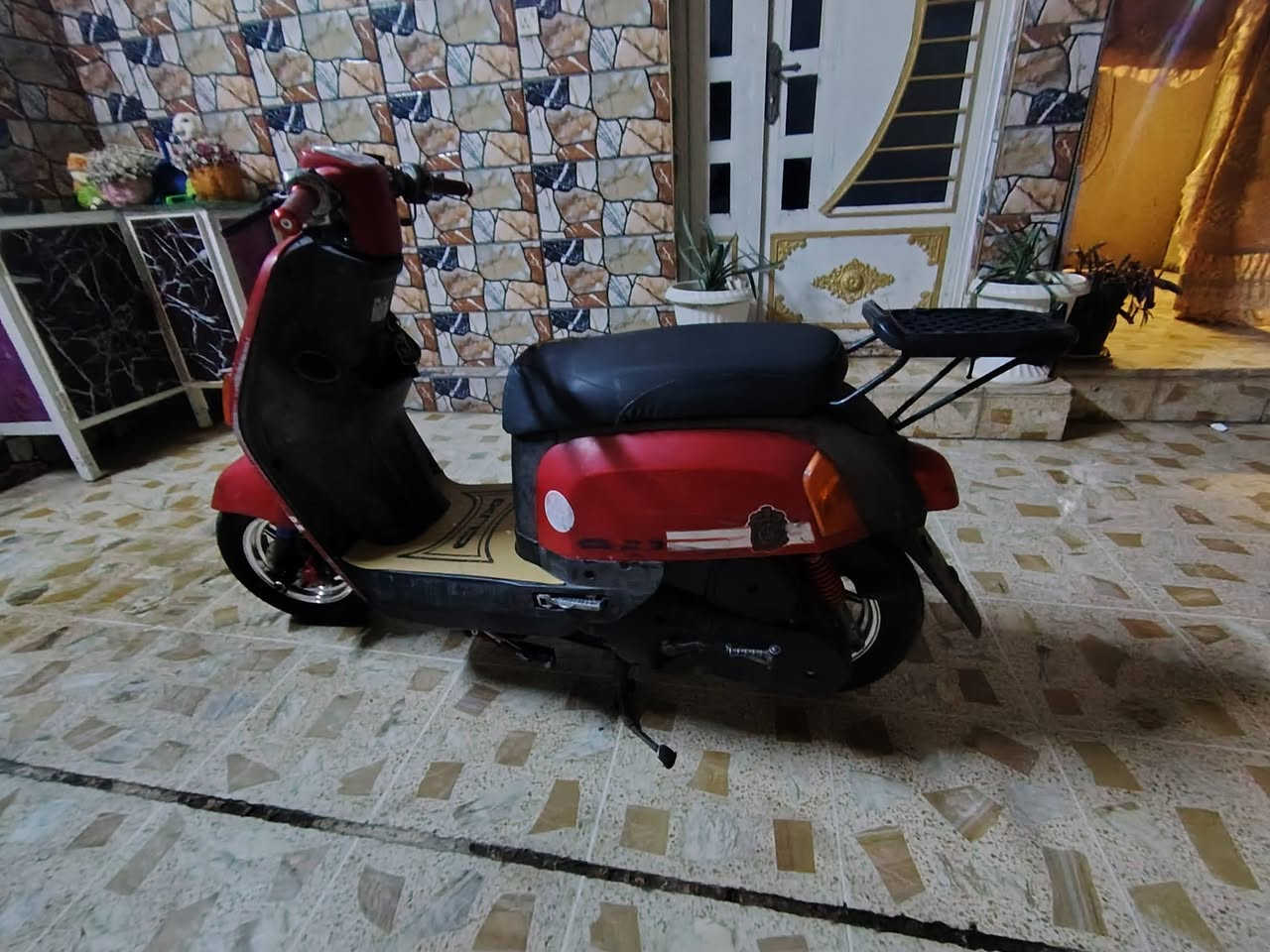 سلام عليكم لبيع دراجه بوليس 2007 كابريتر دراجه كامله من كلشي مابيه اي نقص سلف هندر مكينه خير من الله   مكينه خرسه  كله شغاله مكينه بلادي كفرات ختم واحد سعر 650 وبيه مجال مكاني ديالى خالص هبهب رقمي *********** متواجد فيس واتساب لمو شراي لايعلق يسمع كلام محلو
