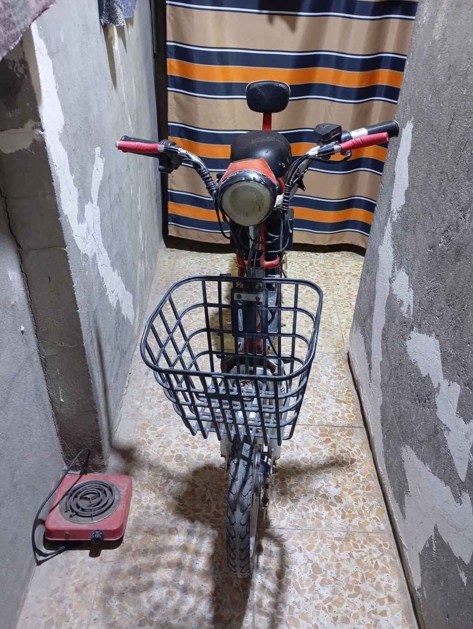 السلام عليكم
دراجه شحن و باسكل 
حجم26
بطاريات عدد 4 جديدات صارلي 15 يوم من بدلتهن 
سرعه 55 
3 سرع/ مكان بغداد العامريه 
وبيهة منفذ شحن لل تلفون 
(سعر ثنينهن ب 325 )
اي استفسار خاص


**إذا كنت صاحب هذا الإعلان وتريد حذفه لأي سبب، رجاءا أرسل رسالة إلى الدعم الفني**