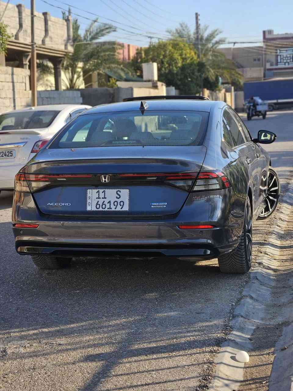 بالنقد او الاقسااااط
هوندا اكورد 2024 هايبرد تورنك 
سيارة ماشية ٨ الاف ميل فقط 
ضررهة تبديل دعامية وشوي صبغ على كد اشبر من بنيد وجامرلغ فقط 
السيارة رقم بغداد مميز ومكان السيارة ديالى
لمعرفة السعر الاتصال على الرقم ***********
