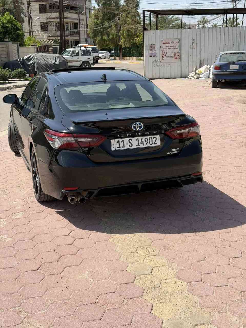 السلام عليكم ورحمة الله وبركاته 💐
كامري XSE نايت شيد فول ١/١.   2022 
السيارة مكينة هايبرد وبانزين

- موديل 2022
- مكينة ٤ سلندر.  هايبرد 2500 vvt 
- لون اسود ملكي 🖤
- فتحة سقف ( سلايد روف ) 
- بصمة تشغيل 
- بصمة ابواب وصندوق 
- كشنات جلد ( كهرباء + تدفئه ) 
- شاشه كبيرة + كامره hd 
- كار بلي
- ثلاث انظمة قيادة ( sport-eco-normal ) 
-رادارات ( امامي - خلفي + تحديد مسار ) 
- كروز سرعه + شفتات تبترونك 
- ماشيه 100 الف 
- ضرر جداً بسيط 
( فقط دعامية وبنيد راجع بارد ) 
- بدون ايرباك 🔴
صور الحادث مرفقة مع المنشور
السيارة كلش جديده ومناقصها كلشي 
بالعافية ع الي تصير من نصيبة 

مكانها بغداد / حي الجامعة 

للاستفسار.    *********** 📞

السعر.   18,200💵💵
