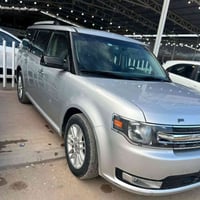 فورد فلكس • ٧ راكب • ٣.٥ ٦ سلندر