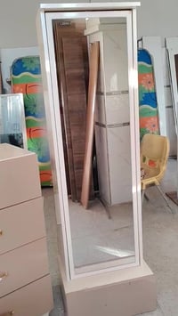 غرفه تركي 9قطع تعتبر جديد بيع اومراوس الشراي يتفضل خاص 07709660487