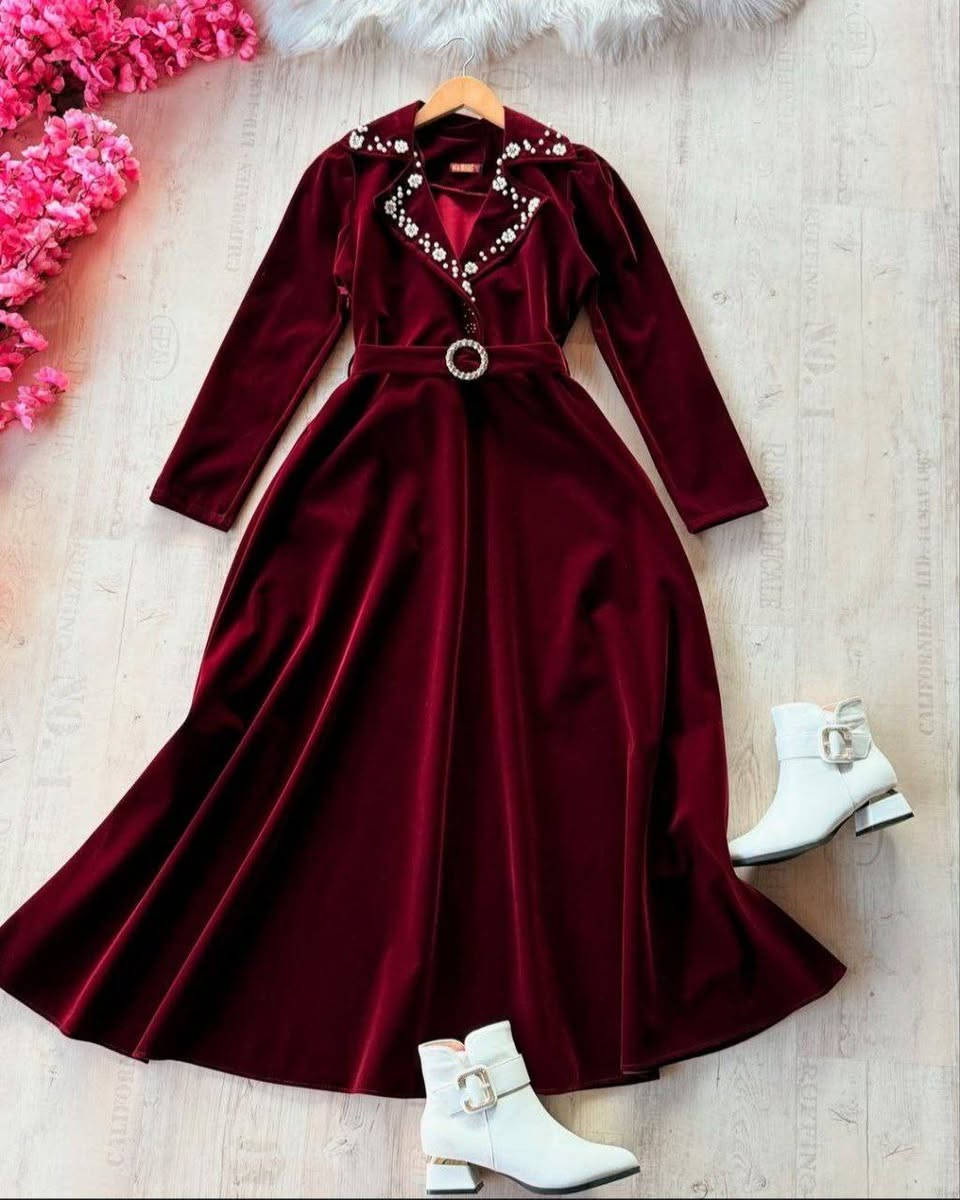 الاستفسار والحجز فقط واتساب+9647775744834
السعر 35..مخمل
38 الى44


**إذا كنت صاحب هذا الإعلان وتريد حذفه لأي سبب، رجاءا أرسل رسالة إلى الدعم الفني**