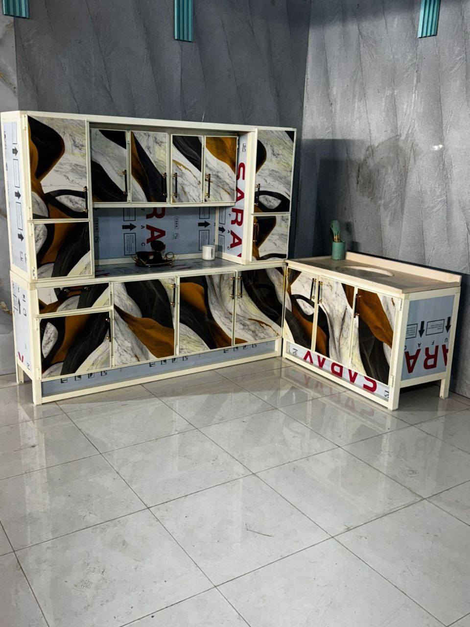 كاونتر. المنيوم. 

قياس مترين.  
ارضي. مترين. 
سنك متر وعشرين 

السعر.   350الف


**إذا كنت صاحب هذا الإعلان وتريد حذفه لأي سبب، رجاءا أرسل رسالة إلى الدعم الفني**