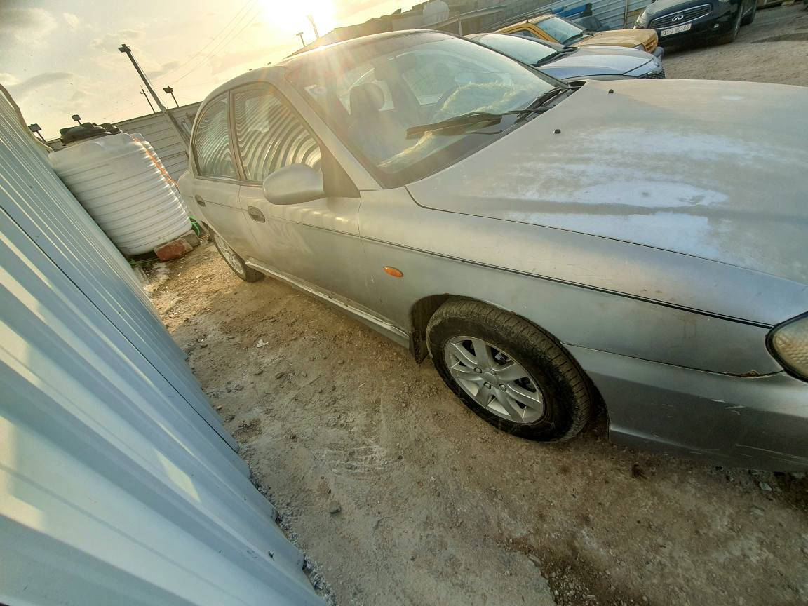 كيا سبكترا موديل ٢٠٠٠ محرك مسكر ١٦٠٠ قبل سنه مجفت والكير اوتوماتيك وحالته جيده والحداديه ٥٠% وتحتاج ملاحظات بالكهربائيات والاطارات جيده ونظيفه والسعر ٤٢ ورقه وبها مجال للطيبين .
العنوان بغداد التاجي 
اتصل على *********** واتساب الفلوجة, الأنبار
