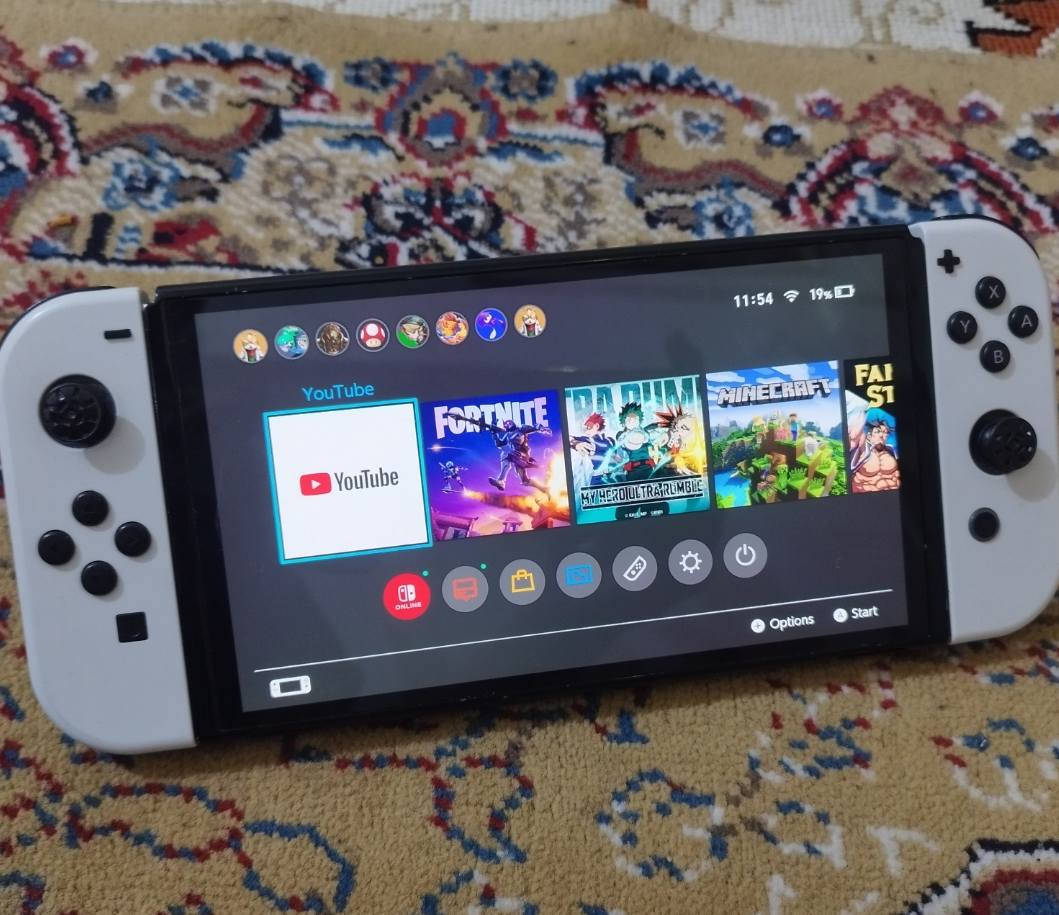 للبيع
نينتيندو سويتش (  Nintendo Switch OLED Model)الحالة: نظيف 100✓/ وياه: (  ألعاب داخل جهاز وقرص ماين كرافت وشاحنه

يشتغل بدون أي مشاكل ✔️مفحوص وجاهز للاستخدام

السعر: (300الف)الموقع: (ميسان)

الشراي يجي خاص


**إذا كنت صاحب هذا الإعلان وتريد حذفه لأي سبب، رجاءا أرسل رسالة إلى الدعم الفني**