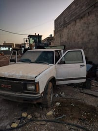 جيب شيروكي • قطع غيار