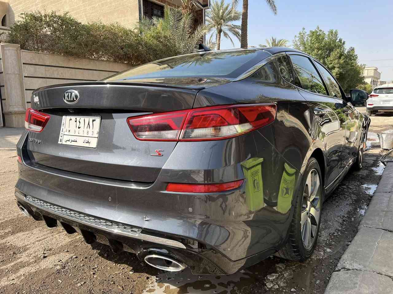 اوبتما 2019 محرك 2400 
ماشية 128 ميل 
بيهة 6 قطع سطحية هنا بالعراق على ايدي و صور حادث موجودة قبل تصليح و مكفولة من لغد و شاصي ابيع حزام 
سيارة داخلة معوقين تفك بشهر ال6 هلسنة 
سعرهة 120 ورقة و بي مجال مكان سيارة زيونة 
*********** موجود واتساب
