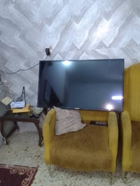 اغراض للبيع كلمن وسعره شاشه ام النت شغاله بعده جديده استعمال قليل الشر...