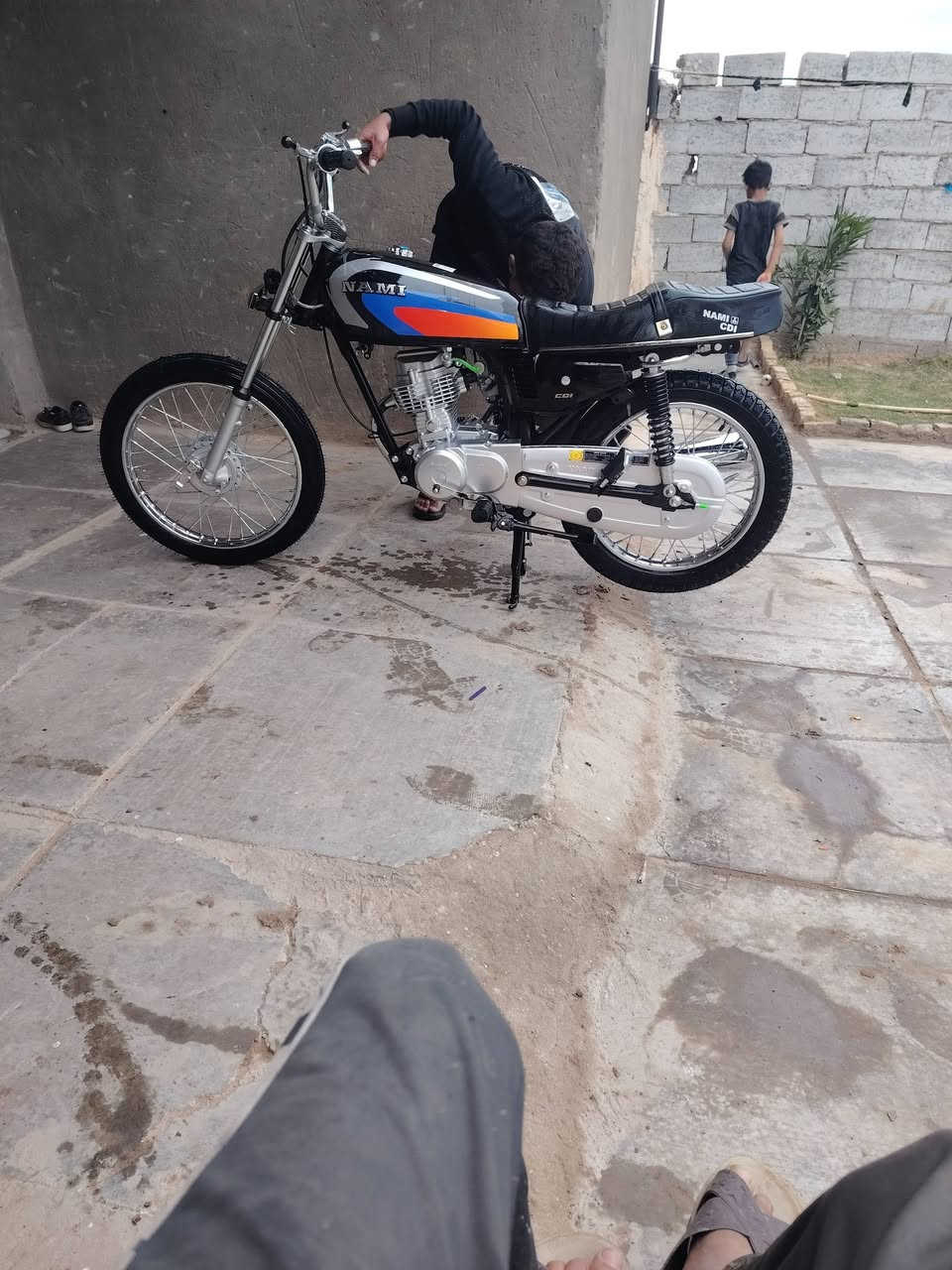 دراجه البيع شاصي أوراق سكنر موديل 2026كلهه تعميره بعدهه عل   سحك صار 3ايام من عمرتهه شراي يتصل وببي خير ويدلل يتصل عل رقم ***********
