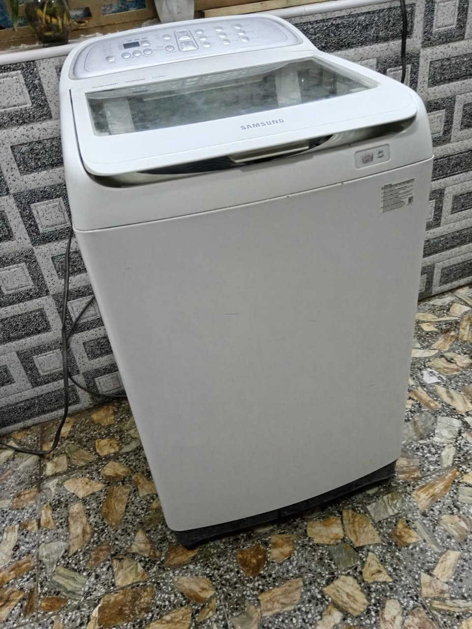 سلام عليكم غسلات سامسونك جدد كل وحد حجم 13 مكان مدينه الصدر ***********
