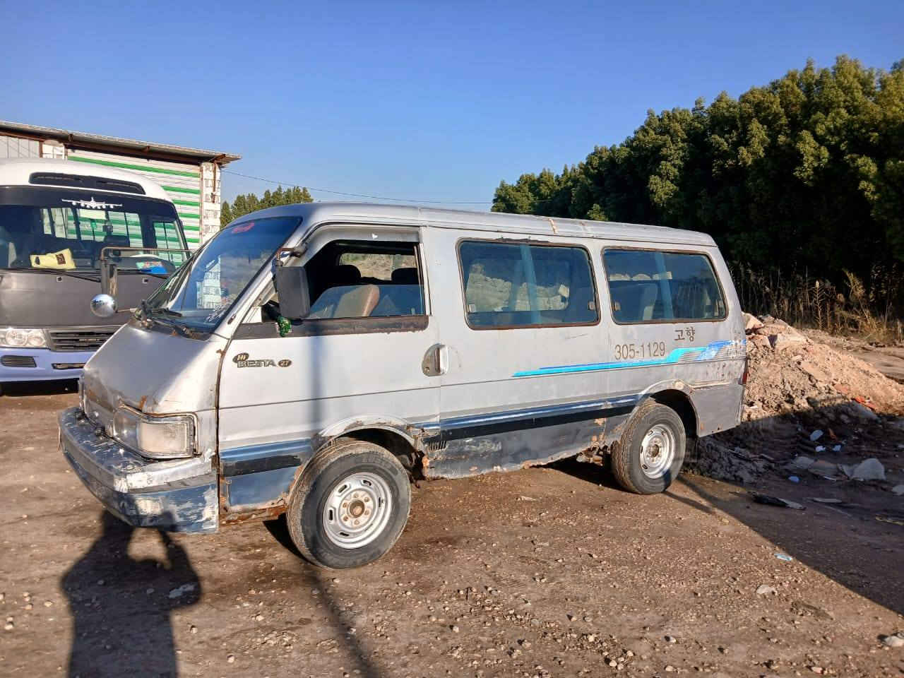 سلام عليكم كيا بستا للبيع موديل ٩٣ رقم احمر سنويه تفاصيل ماندل راعيها ابيع هل موجود مكينه بيها بخار قليل كير اكسل كفاله باور شغال دوشمه حلوه كهربائيات شغاله تخم تاير نضيف مكاني بابل القاسم رقم *********** السعر ١٣و بيها مجال
