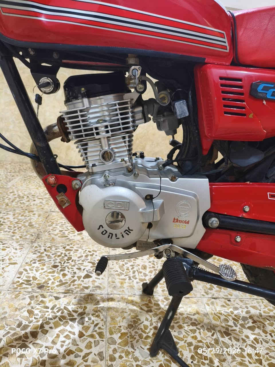 الهم صل على محمد وآل محمد❤️ 

السلام عليكم اخوان نامه برو مكينه🏍️ 
 غطاس افضل شي بالسوك✋ 
للبيع وكيله دراجه العارضي 🧑
  كارتون شوف عينك ما تعتاز🪬
موديل 22 🔜 
سعر 750وبيه مجال💲 
عنوان النجف الاشرف 🇮🇶 
📲 ***********📲
