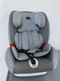 كرسي اطفال جديد مستعمل مره وحده سعره ٧٥ مكان الفحامه جزيره السياحيه رق...