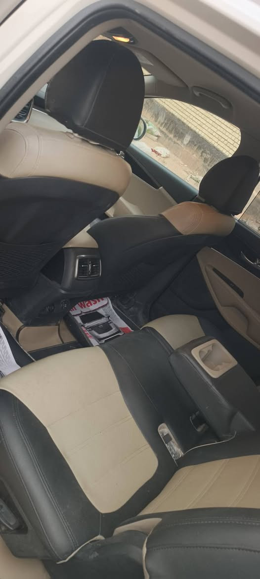 سلام عليكم
للبيع سورنتو 2020 وارد خليجي 
مكفوله كفاله عامه رقم بغداد
االسياره فول عدا البانوراما 
جاهزه من كلشي ماناقصها شي 
العنوان نجف السعر260 وبيها مجال للطيبين
للاستفسار ***********
            ***********3
