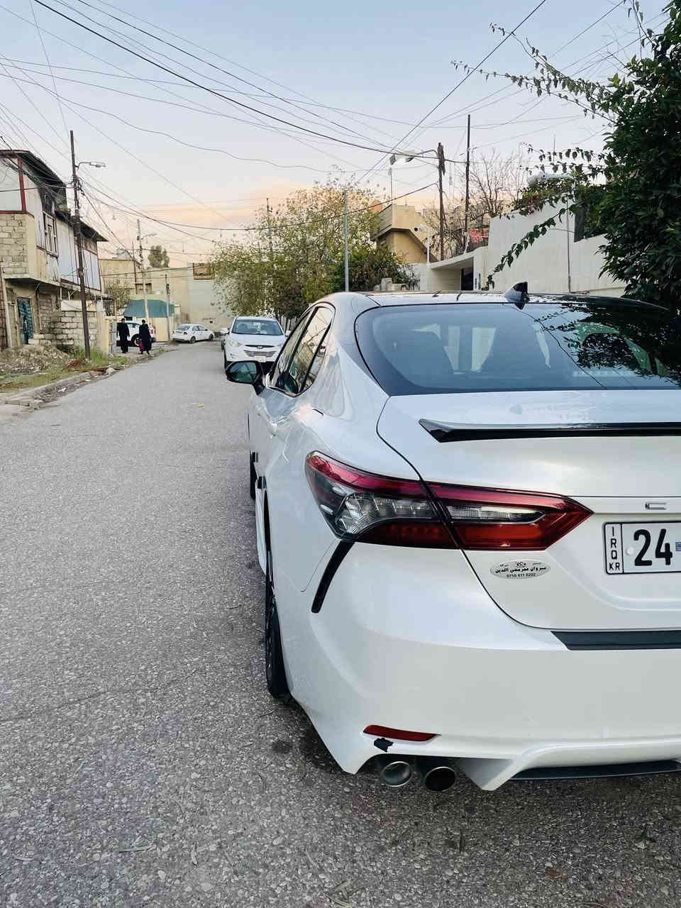 كامري موديل 2023
للبيع او معارض 
مواصفات فول 
ضرر قطعه وحده تبديل نفس اللون
فئه sxe
مكينه حجم 6
رقم ***********
السعر 260 وبيها مجال
