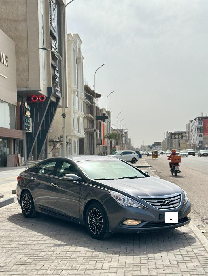 سلام عليكم سوناتا ٢٠١٤ ادوات كصه جنطه بانزين بانزين جديده السياره فول ماعده الفتحه السياره بصمه متؤمه وكامله رقم وسنويه بغداد كير محرك تبريد حداديه تخم تاير جديدسياره مابيه نقص برغي المكان بصره
السعر ٥٤
***********
