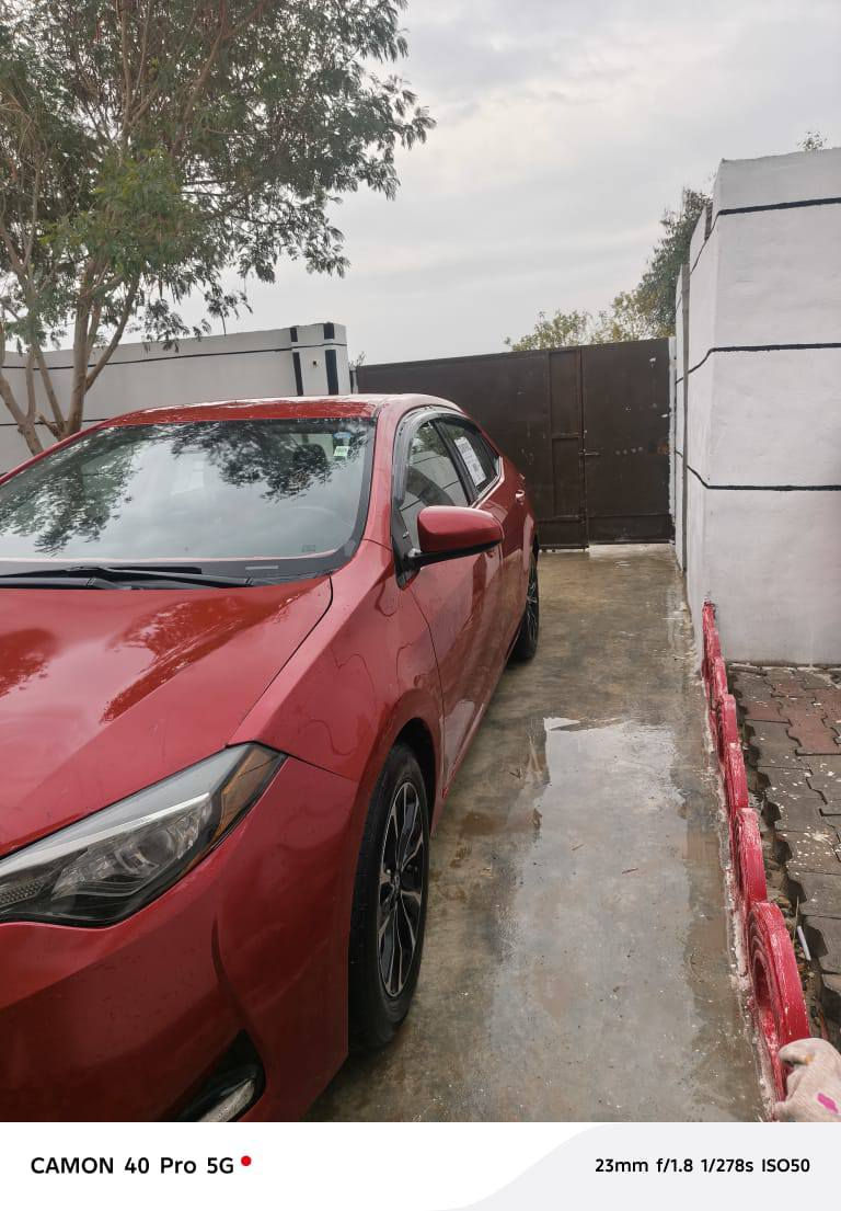 سلام عليكم 
للبيع 
تيوتا كورلا 
موديل 2018
مواصفات Le
وسونار منشور بل صور
ماشيه 148
تخم تايرات جديد 
صدر امامي خلفي جديد 
عنوان السيارة ديالى قره تبه 
سعر145وبي مجال 
***********
