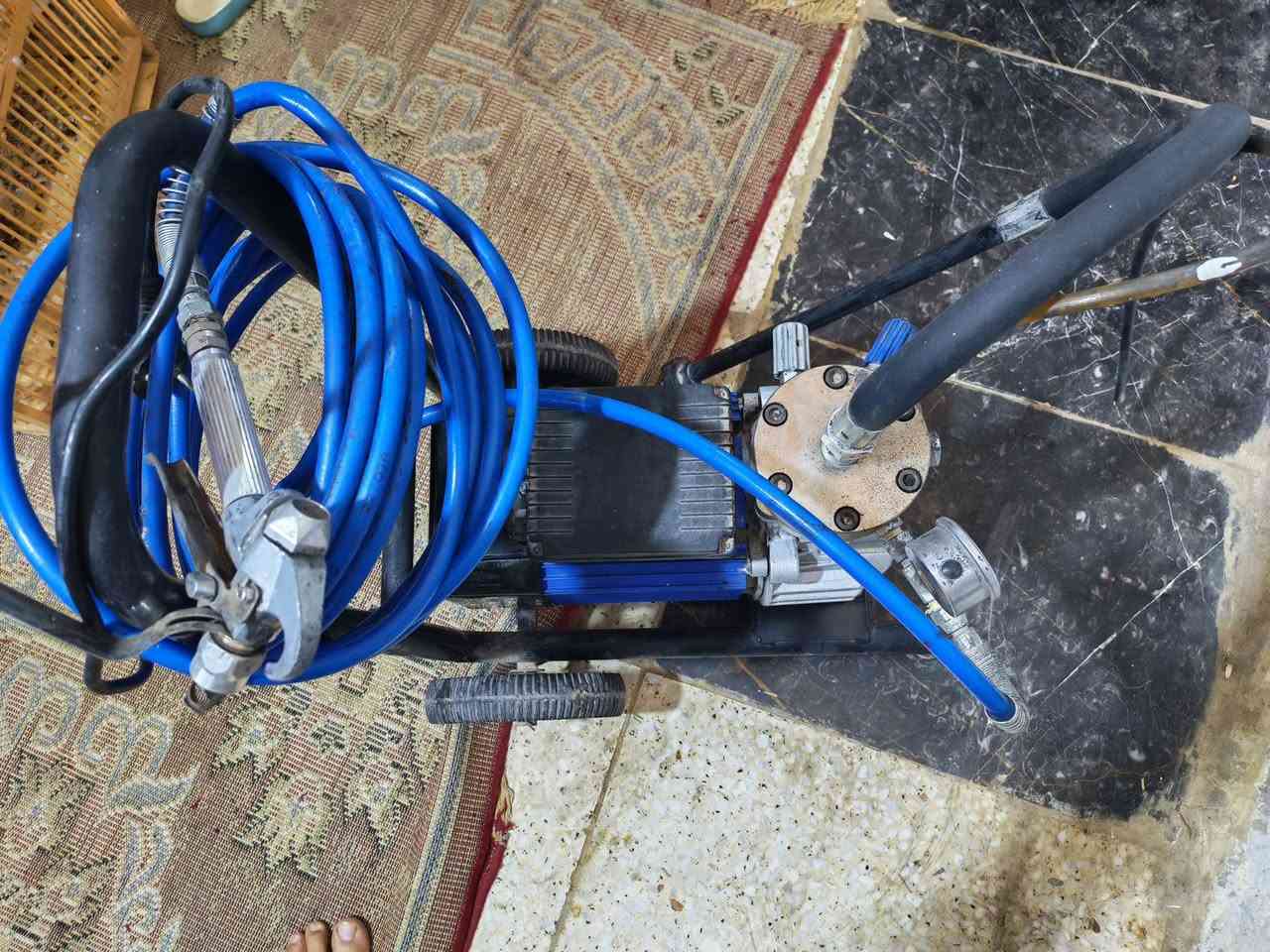 السلام عليكم جهاز صبغ بنتلايت مستخدم مرة واحدةالسعرة400الف 
***********النجف
