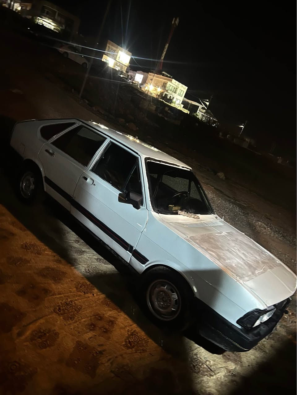 بەرازیلی
ساغ موس براوەی نیە دەعمو لیدراوی نیە 
گێرو مەکینە بەشەرت
تەقەو رەقەی نیە کارەبای بەشەرتە 
بەشەرتی کیشەی مەدەنیو دزیاری نەبێت پارەی کە سی تیا نەبیت سعری 7 گلایە مجالیکی تیایە شوین کۆیە موشتەری تەلەفون بکە *********** كويسينجاك, أربيل
