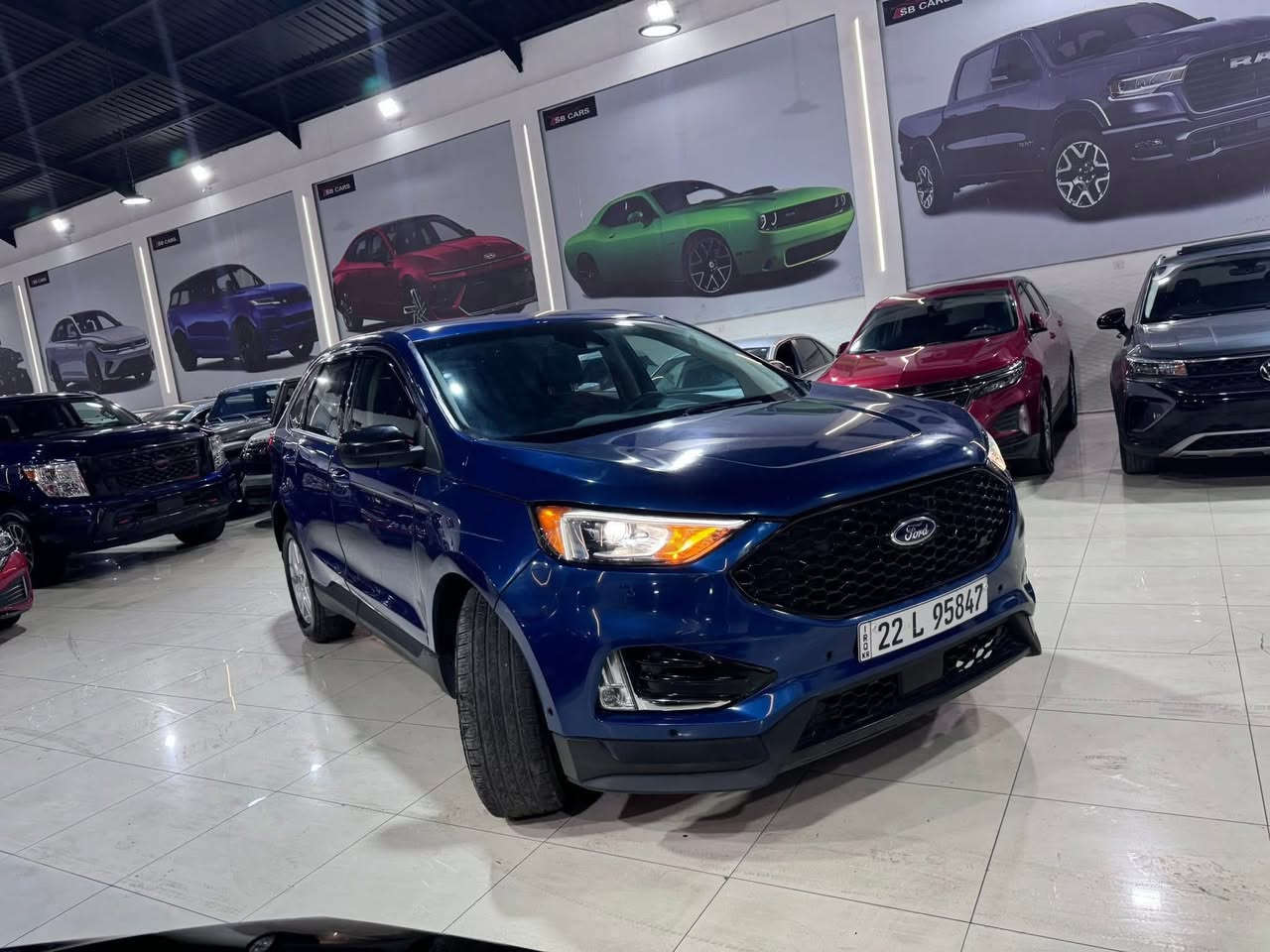 Ford edge 2022
***********
***********
سعر بلاش ١٢٩$ قفل🔥🔥

مواسفات SEL 
رادارات ٣٦٠ درجة
صندوق شفط
كراسي جلد كهربائ و تدفئة 
شاشة تيسلا
تحكمات ستيرن
كيج الكتروني
ويالة ١٩
لايتات ليد
محرك ٤ سلندر ٢٠٠٠ تيربو
دفع رباعي 
ماشية ٣٩ الاف مايل فقط 
ضرر❌بجم سليم ٤ قطعة صبغ و ربع قماره 
بدون دواخل رقم شاصي مرفقه مع صور
❌شرط بحم سليم و ارباك ستيرن و داشبورد ما طاك 
موجودة 📍اربيل معرض S.B cars 🚘 
سيارة مرقم اربيل بسمي

***********
***********

ملاحظة ❌عدنا خدمة اقساط اذا مقدمة ٩٠$(تسعين ورقة)
