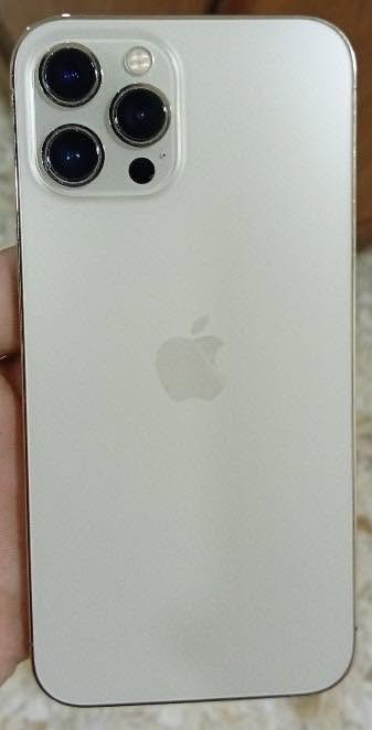ايفون 12PRO MAX
شرق اسط 
الجهاز نضيف مابي شخط
شرط الفحص ما مبدل بي قطعه 
الجهاز فقط معله بطاريه واني معليها  ورجعتها لحالتها الطبيعيه
البطاريه 78
الذاكره ٢٥٦  
ما مبدل بي شي الجهاز جديد 
المكان حي الجهاد 
رقم الهاتف:***********
السعر 470 وبي مجال
