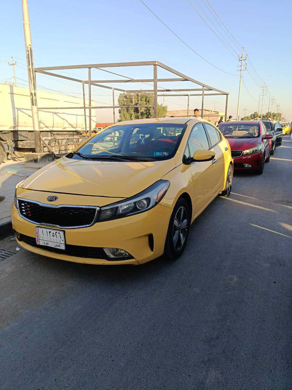 سلام عليكم
للبيع كية فورتي 

موديل 2018تكسي 
نص فول 
سيارة جاهزة رقم مثنئ دولي بسمي مكينة 2000 دوش
ضرر جاملغ الامامي بدون دواخل 
السعر 120وبيهة مجال 
مكان السيارة السماوة 
للستفسار اكثر انتصال ***********
