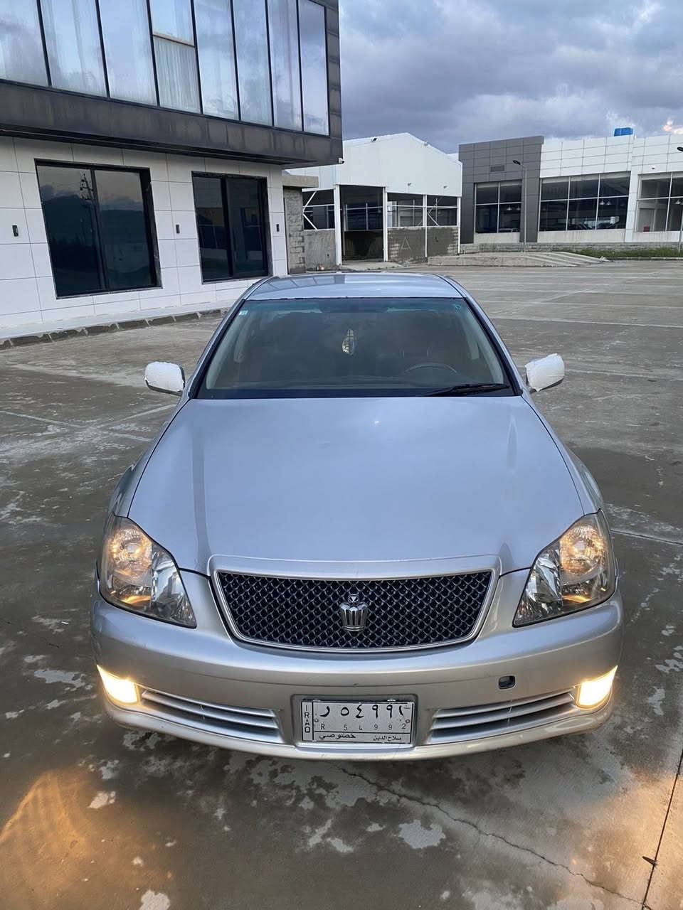 سەرەتا بەناوی خوای گەورە
شاهیینە بڕاوە بڕاوە 
٢٠٠٥ بەسمە رەش 
١٨٠ بچووک بە بچوکی سپۆرت 
٤ تایەو ویلی لۆکی لە ژیرایە 
٣دووگمەی ناورەش 
بەشەرتی گێڕ و مەکینە و تەبرید 
شوین سلیمانی 
سعری ٤٥ گەڵا قفڵ و کۆتای 
گۆڕینەوە ناکەم 
ژ.م ***********
