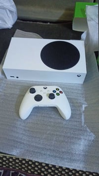 اكس بوكس سيريس اس • نظيف • مع يوبي اس