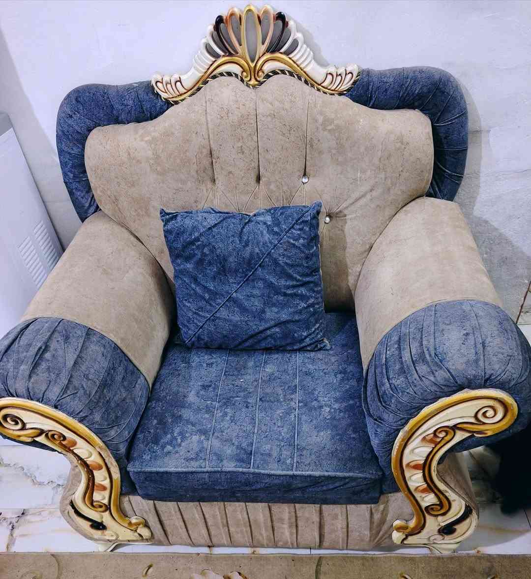 تخم 8مقاعد كراسي عدد 2 كروتات كبار 3نفر عدد 2

مجمد للبيع

كربلاء حي العامل المنطقه الاخيره


**إذا كنت صاحب هذا الإعلان وتريد حذفه لأي سبب، رجاءا أرسل رسالة إلى الدعم الفني**