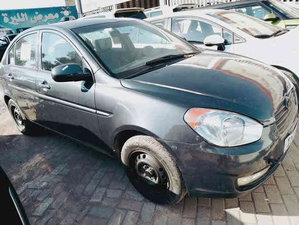 ..السلام عليكم
اكسنت مقدس البيع 
موديل 10 سياره محرك 1600
بي مكان صبغ جماليه 
كير محرك مكينه كفاله عامه 
تخم تاير شواصي مكفولات بلادي 
دوخل نظيفه سياره حلو معنا الكمله بل عافيه ياخذها 
رقم بغداد مشروع وطني بسمي سنويا تحويل ثاني يوم 
سعار 82بي مجال شي بسيط للعنوان بغداد بلديات نتصل وتدلل 
***********
