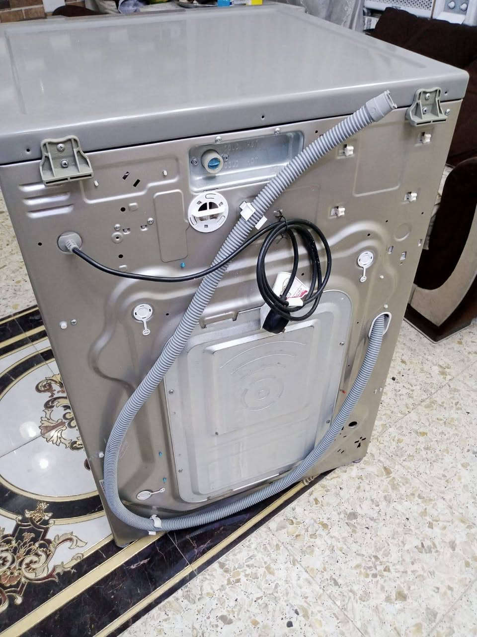 سلام عليكم غساله فول اوتوماتيك ايلجي اصلي جانبي وكاله اخت الجديده فول غنيه عن التعريف حجم كبير بطانيه ١٥ كيلوو انفيرتر اقتصادي غسل وتجفيف وتنشيف وبخار كوي انفيرتر اقتصادي السعر ٧٠٠ مكاني بغداد متوفر توصيل ***********
