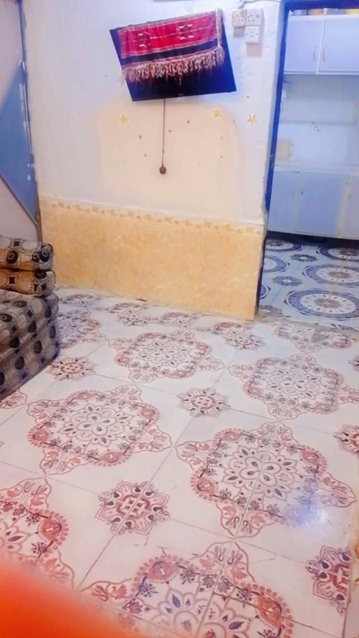 بيت زراعي للبيع 90 متر
مكانه سديناويه قرب مدرسة صفي الدين بناءه بلوك والسكف عكاده 
سعره 33 وبي مجال قليل


**إذا كنت صاحب هذا الإعلان وتريد حذفه لأي سبب، رجاءا أرسل رسالة إلى الدعم الفني**