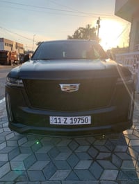 الفخامه المريكيه[كديلاك اسكليد] موديل 2024 مسافه مقطوعه 19,000 الف وار...