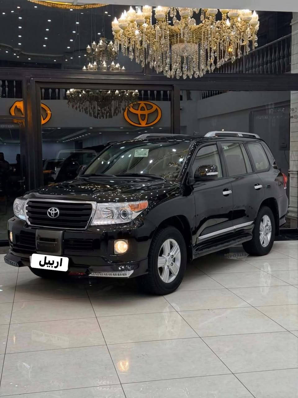 السعر 373 ورقه وبيه مجال كفاله عامه
لاندكروز 2014 فول مواصفات بريم اصل
فتحة سلايت
مقاعد جلد دواخل صاج 
كشنات كهرباء 3 دكم 
بصمة تشغيل وابواب
تشغيل عن بعد 
8 ايرباك
زراك لايت
طفاية
ثلاجة فريز
7 راكب 
تبريد مركزي 
شاشة وكامرة
فور ويل 4X4
مري كهرباء شفط  واشارة بالمري
تحكمات 
حساسات امامي وخلفي
لايتات زنون عدسة متحركة
كشاف زنون
باقي مواصفات الاندكروزر معروفة
السيارة مكفولة كفالة عامة 
رقم اربيل الجديد بأسمي
للتواصل‭0771 828 2004‬
