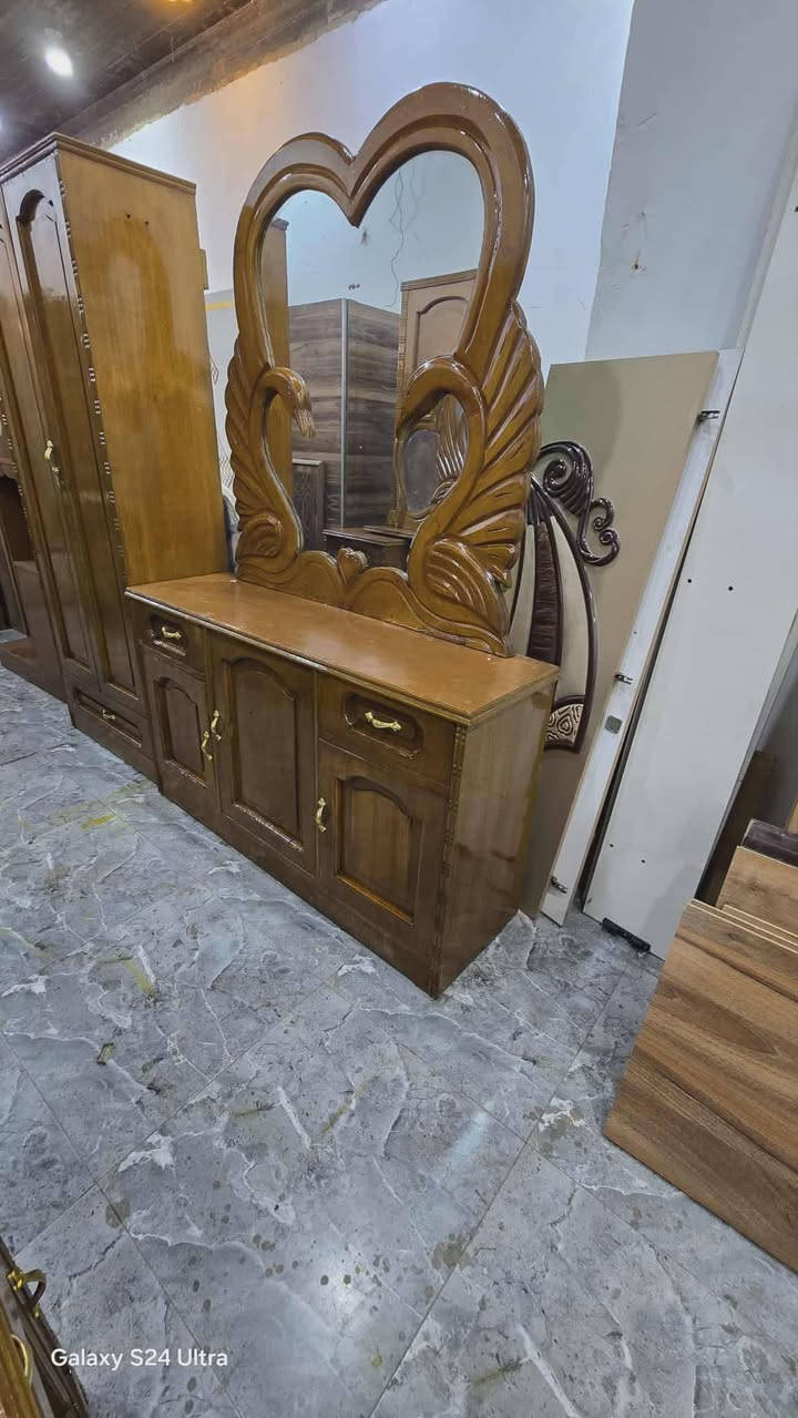 غرفه صاج 5 ابواب نضيفه 
سعر 650وبيه مجال بسيط للشراي 
شد والنقل داخل بغداد مجاني محافظات بكروه
#للجميع


**إذا كنت صاحب هذا الإعلان وتريد حذفه لأي سبب، رجاءا أرسل رسالة إلى الدعم الفني**