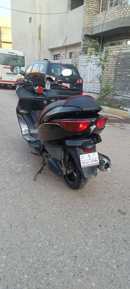 سلام عليكم للبيع فورزه بصمه صفر 8 مكفوله جديده رمبه كله شغال مابيها اي نقص ابد مكينه بلادي عل وضع شركه نعومه فول 6كير سبورت وعادي كفر بلادي قطره صبغ مابي دراجه ماشيه 45 تخم تايرات جدد دبلات نضيفه سعر 8 ورقات بيها مجال لشراي بغداد زعفرانيه ***********
