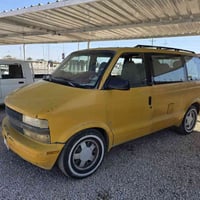 فان شوفير • مديل ٢٠٠٠ • رقم انكليزي