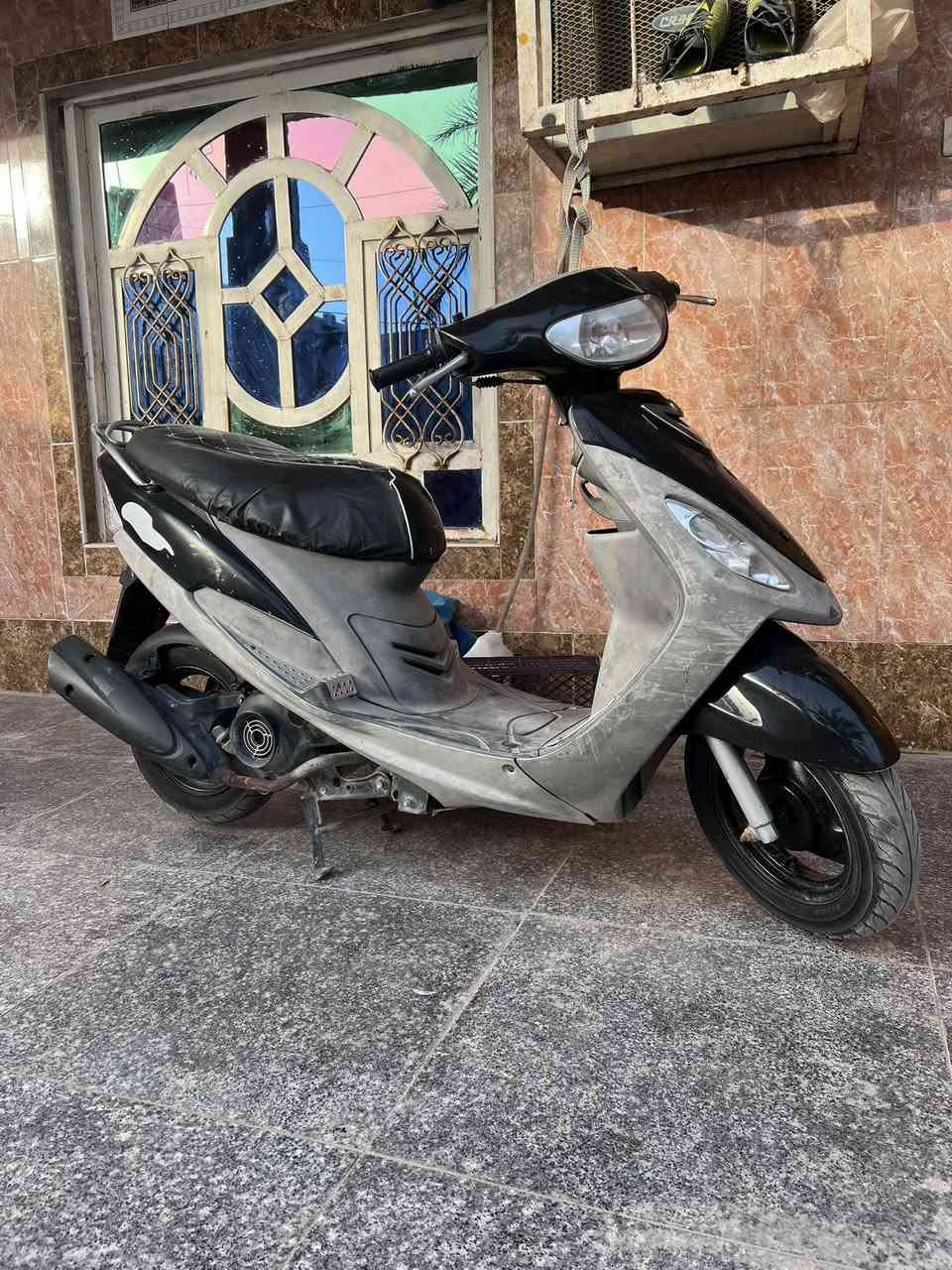 ماكس قجمة صالها شهرين من  ماخذها حاويه
السعر 800 وبيها مجال 

***********

البصرة القرنه الشرش

