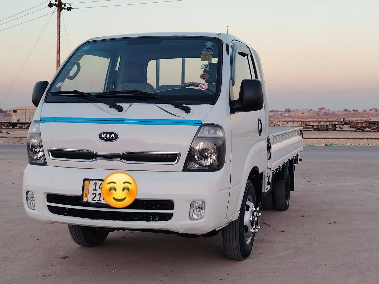 بسم الله الرحمن الرحيم
السلام عليكم گيا فحل موديل 2015رقم بصرة انگليزي بااسمي تحويل مباشر سنوية مجددة لغاية 2030 سيارة مكفولة مكينة وكير وحدادية وتخم تاير جديد الشاصي مكفول رقم الشاصي واضح
السعر 107 بيها مجال
العنوان بصرة مصفئ الشعيبة
رقم الهاتف ***********//***********
