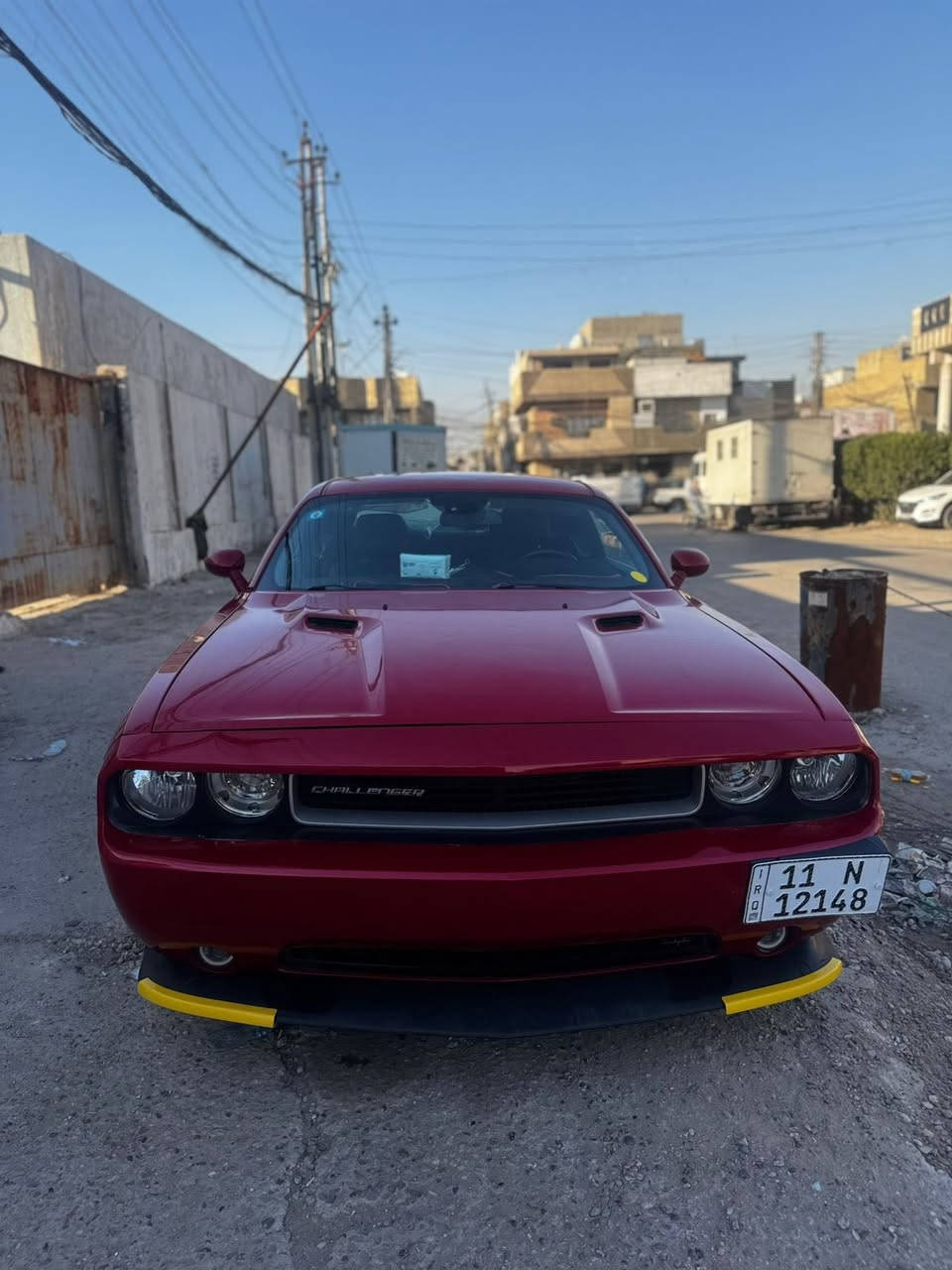 سلام عليكمم ...
جالنجر ٢٠١٣ 
السياره كلش نظيفه 
ماشيه 111
محرك ٦ سلندر 
لون احمر
تحكمات ستيرن 
شاشه اعطال 
صدر امامي خلفي نظيف 
سستم صوت 
شفتات سرعه 
ويل ١٨
بجم زنون 
السياره كلش مميزه ونظيفه  
مكان السياره بغداد الجديده 
سعر السياره ١٢٠ ورقه
سونارهه موجود
***********
