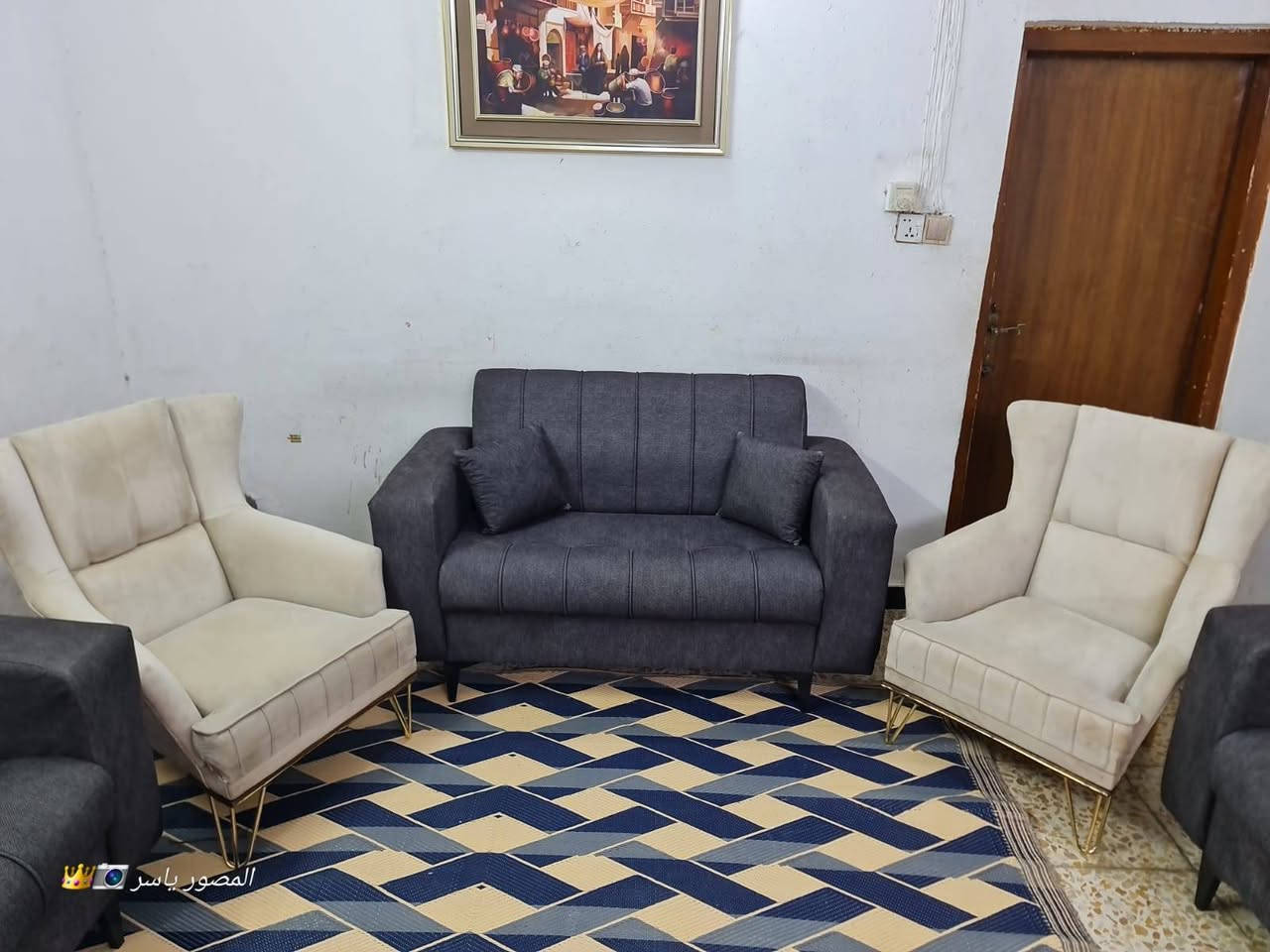 تخم 12مقعد اخو الجديد سعره 325 وبي مجال العنوان بغداد ***********
