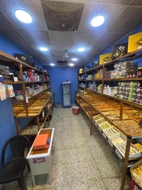 رفوف كرزات وحلويات لبيع ألمنيوم  بغداد مدينه الصدر 07708793749