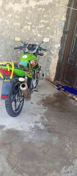 السلام عليكم مطار هيوش 2021 مقمرق وجاهز كل شيء ما بيه والسعر 750 مكان رمادي***********🫵🏻 الادب الموتور مسلسل على الرقم
